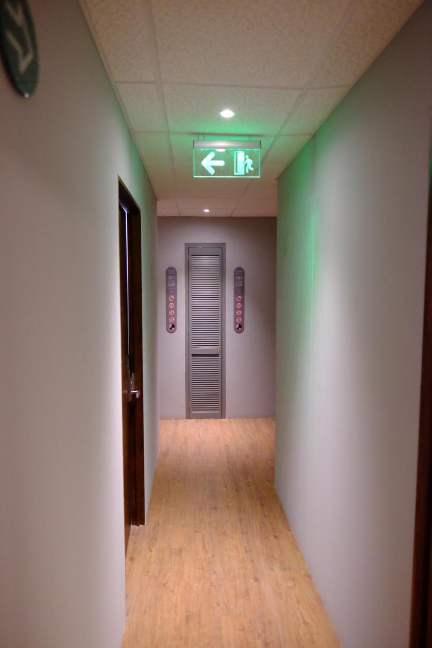 Capsule hotel Izzzleep Aeropuerto Terminal 2 Mexico City